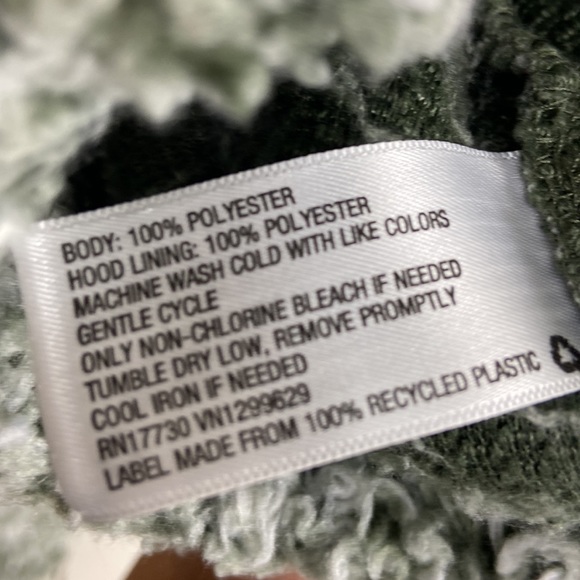 Wild Fable Cropped Furry Hoodie - Picture 6 of 6